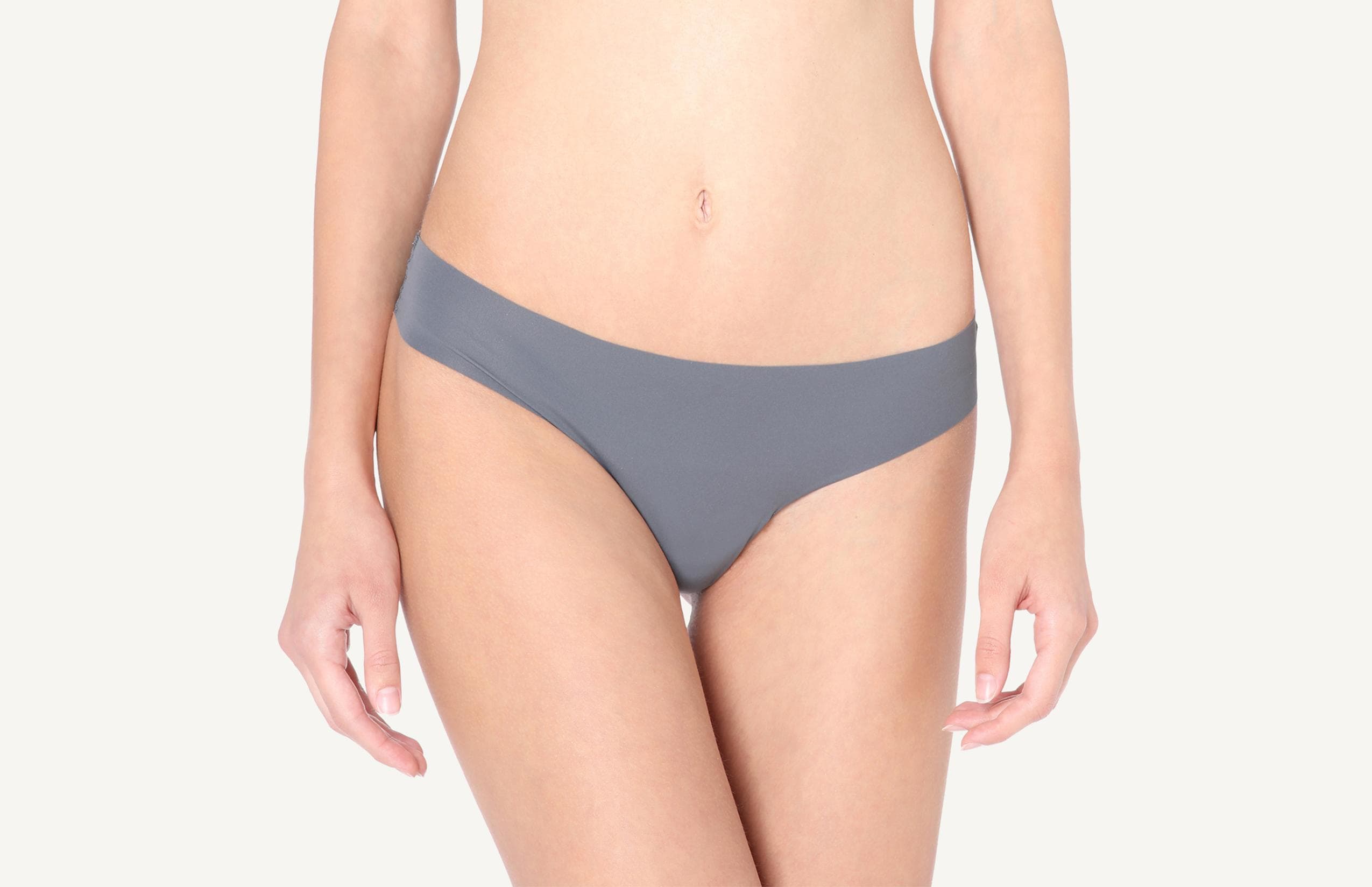 tanga em microfibra sem costuras e renda. - cinza