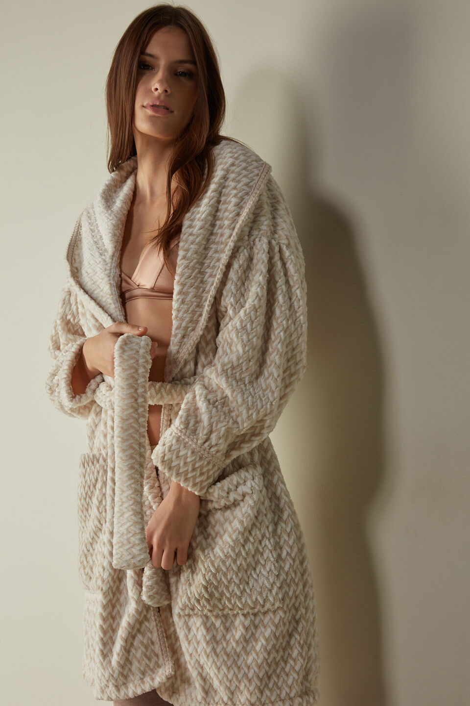 robe em pelúcia jacquard soft threads - branco