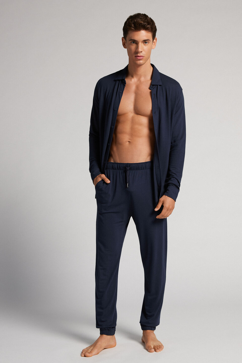 calça em piquet de modal e seda - azul