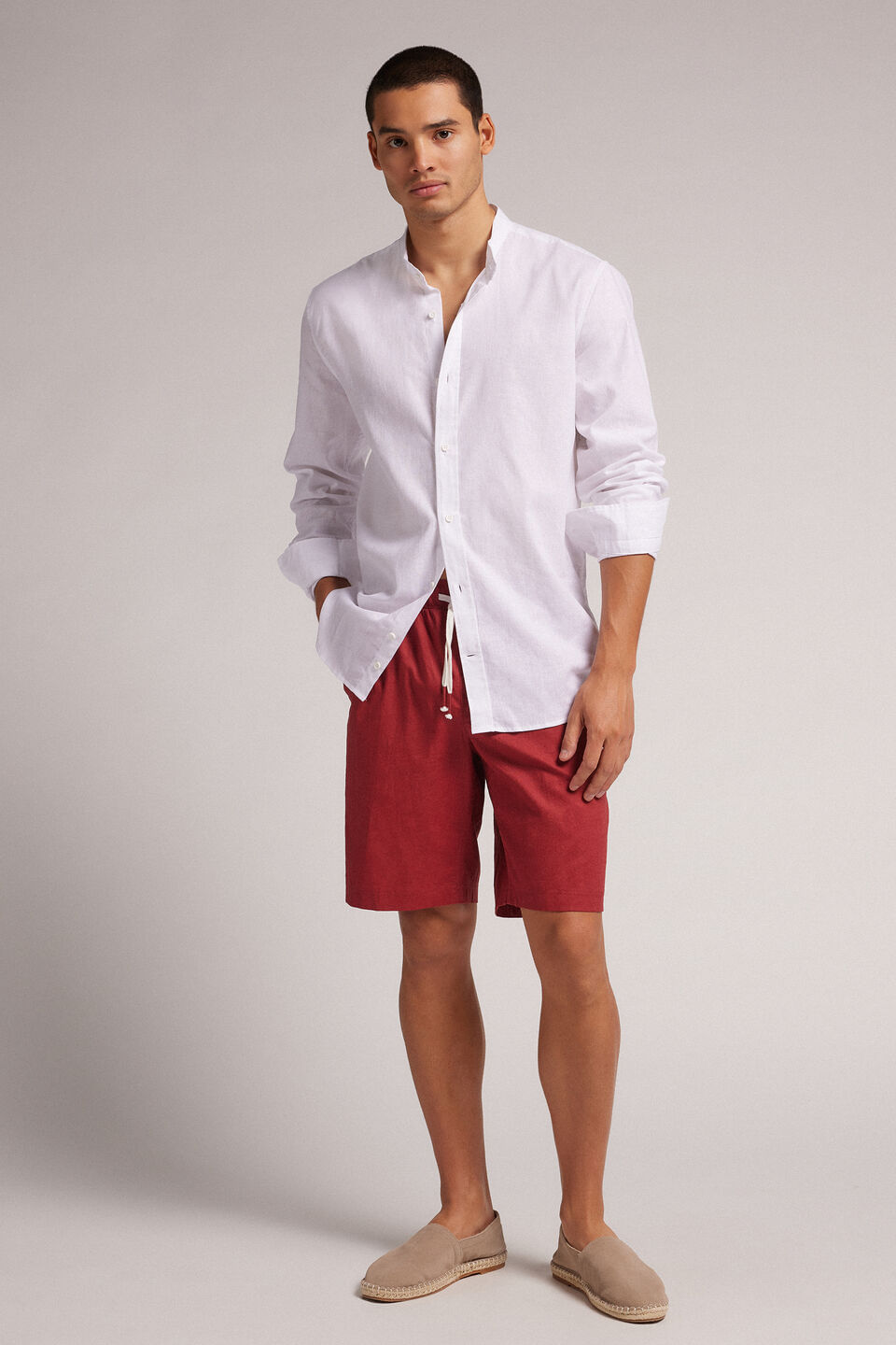 bermuda em linho e algodão - vermelho