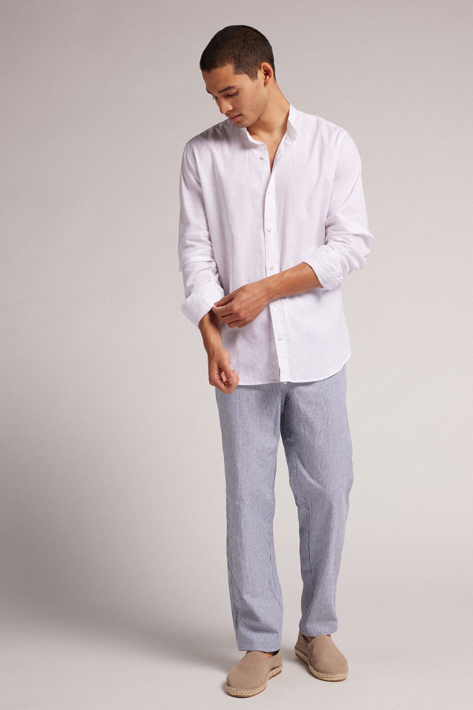 camisa colarinho mandarim em linho e algodão - branco