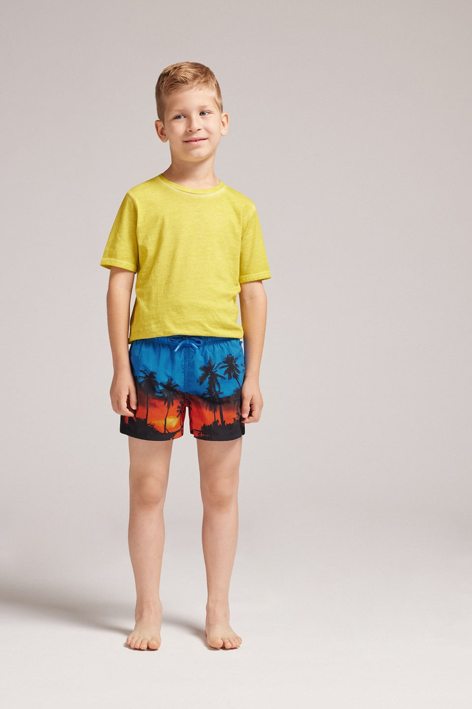 bermuda de banho com estampa de palmeiras infantil - azul