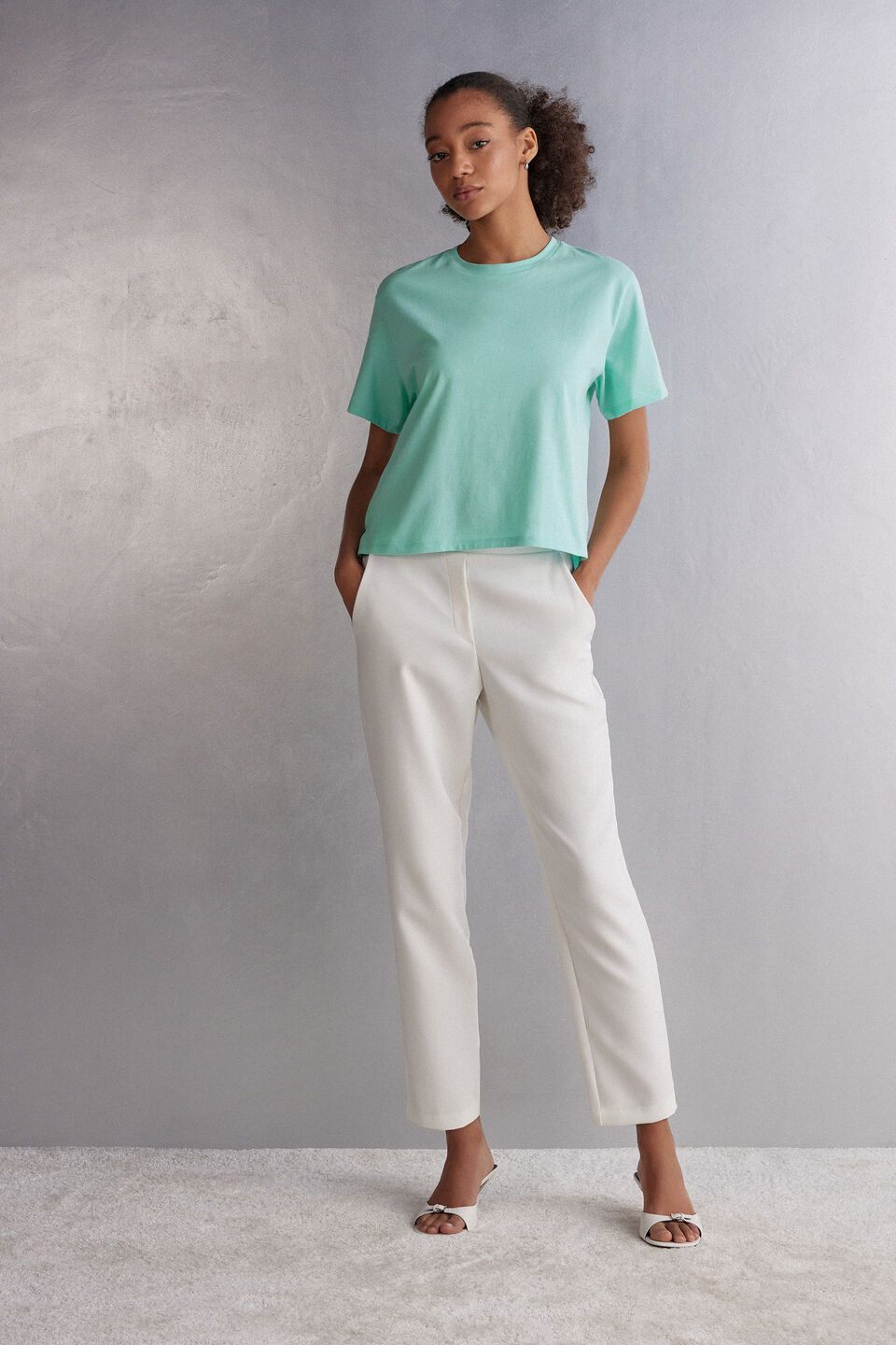 blusa de manga curta boxy fit em algodão - verde