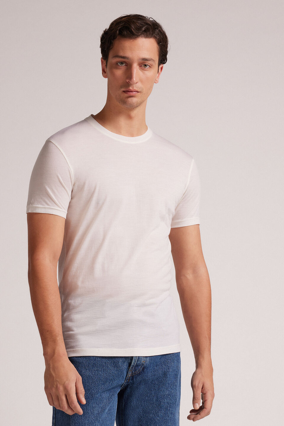 camiseta de manga curta em lã merino elástica - branco