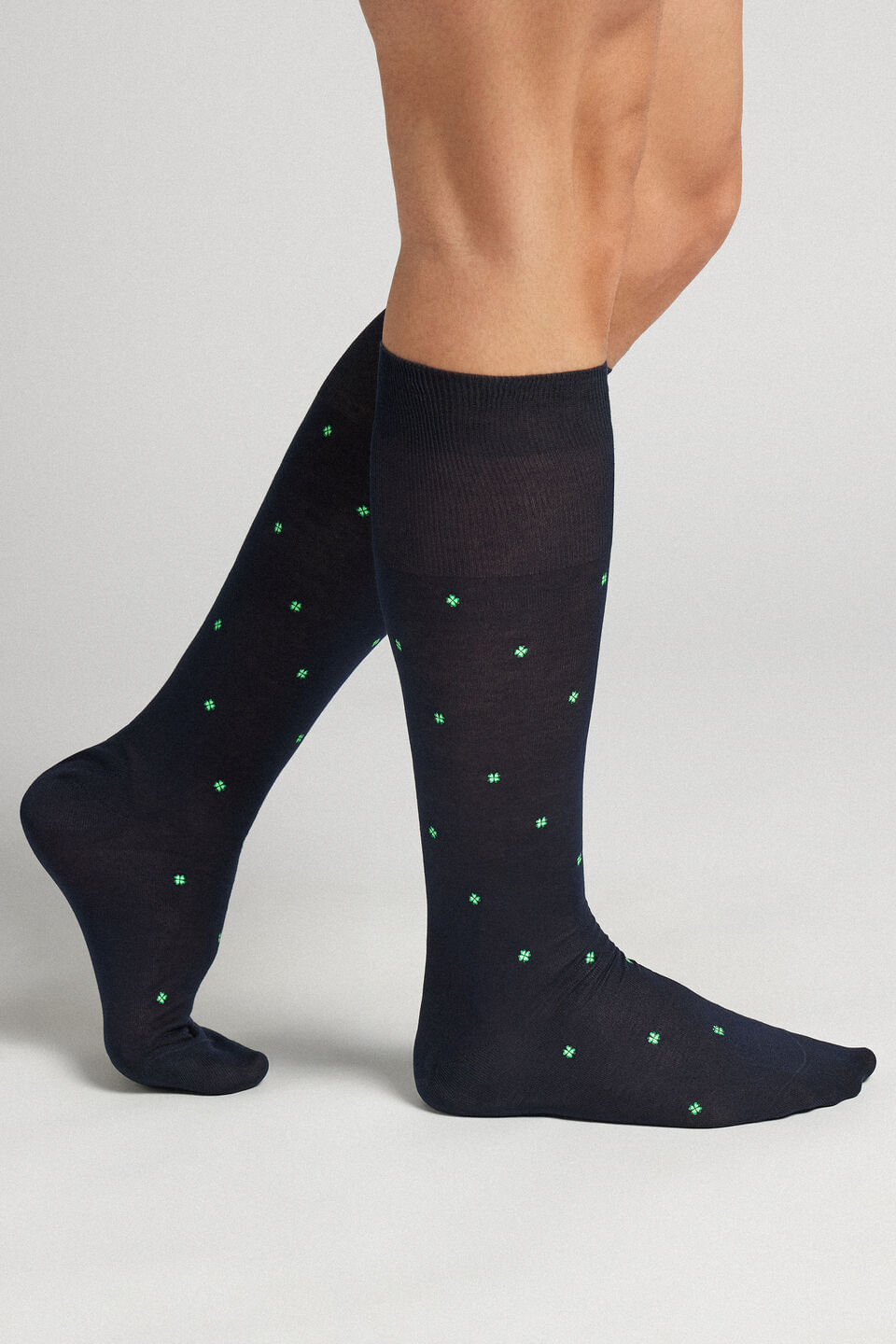 meias altas em fio de escócia com estampa - azul