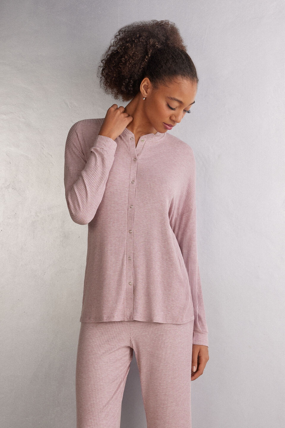 camisa de manga comprida em modal chic comfort - rosa