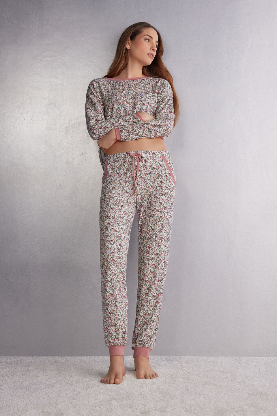 calça jogger em modal floral romance - rosa