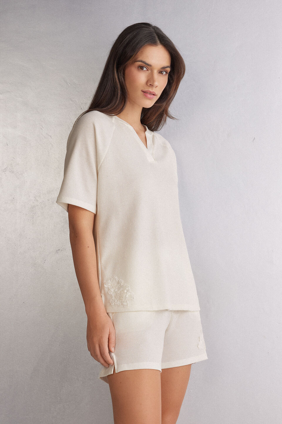 blusa de manga curta com decote em v glisten in the light - marfim