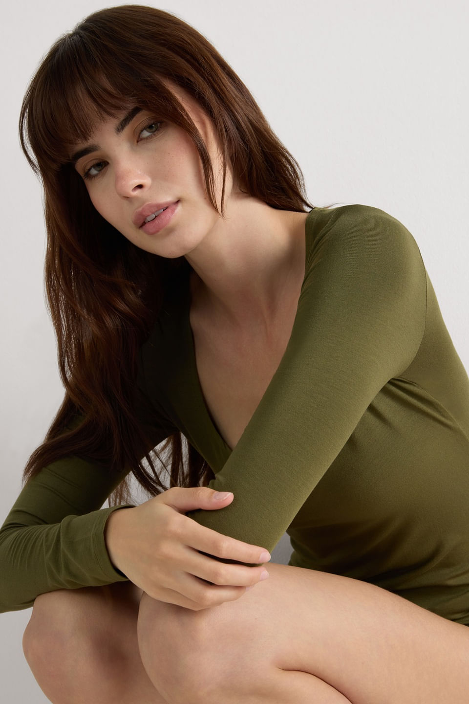 blusa de manga comprida com decote em u em micromodal - verde