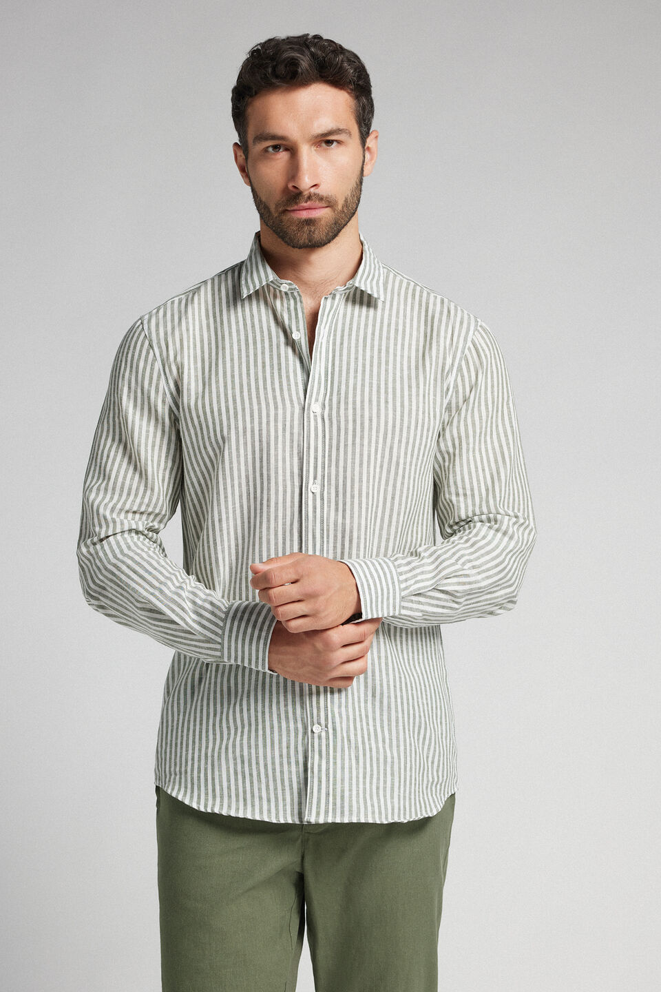 camisa em linho e algodão - verde