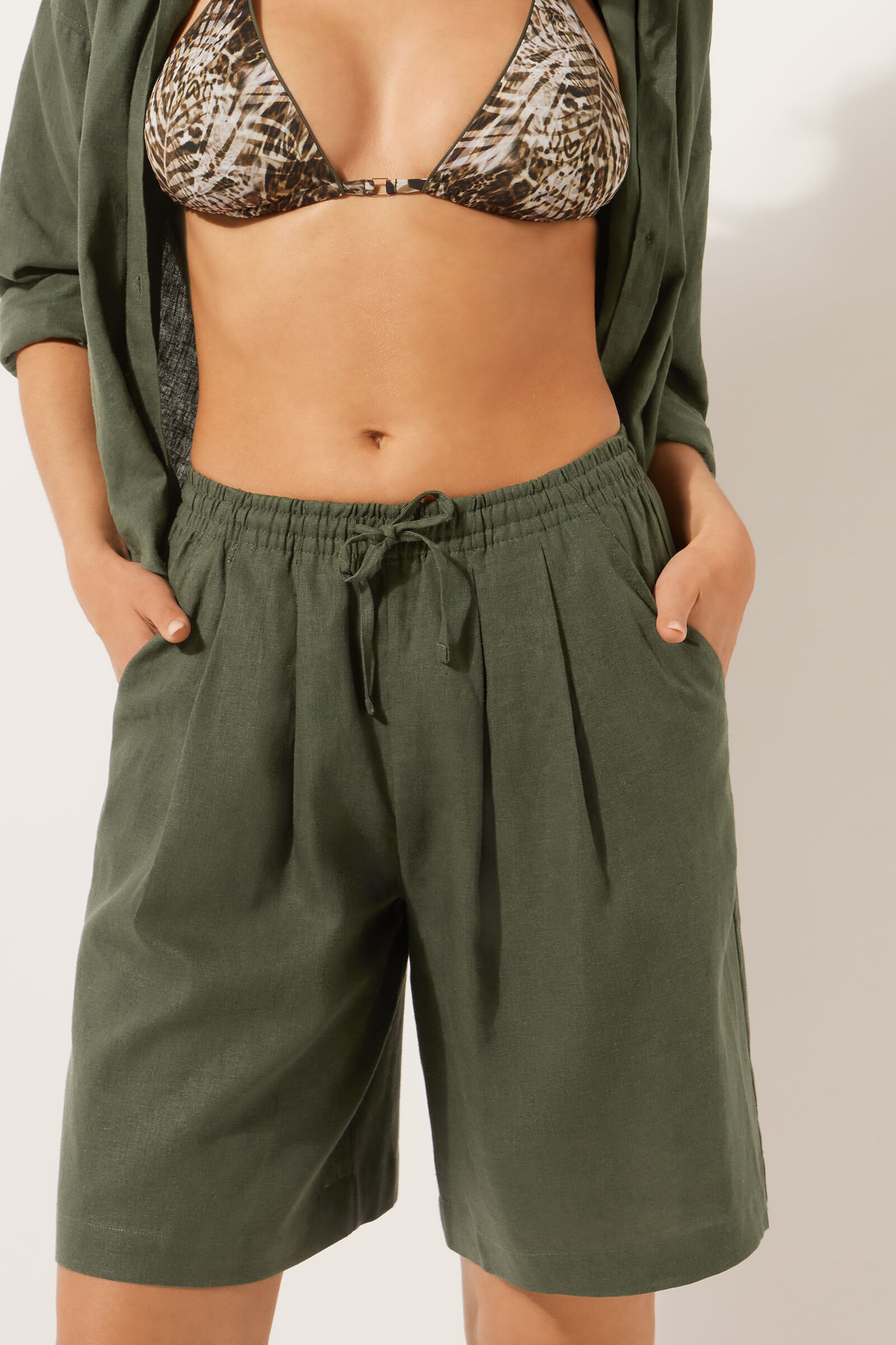 bermuda em linho e viscose - verde