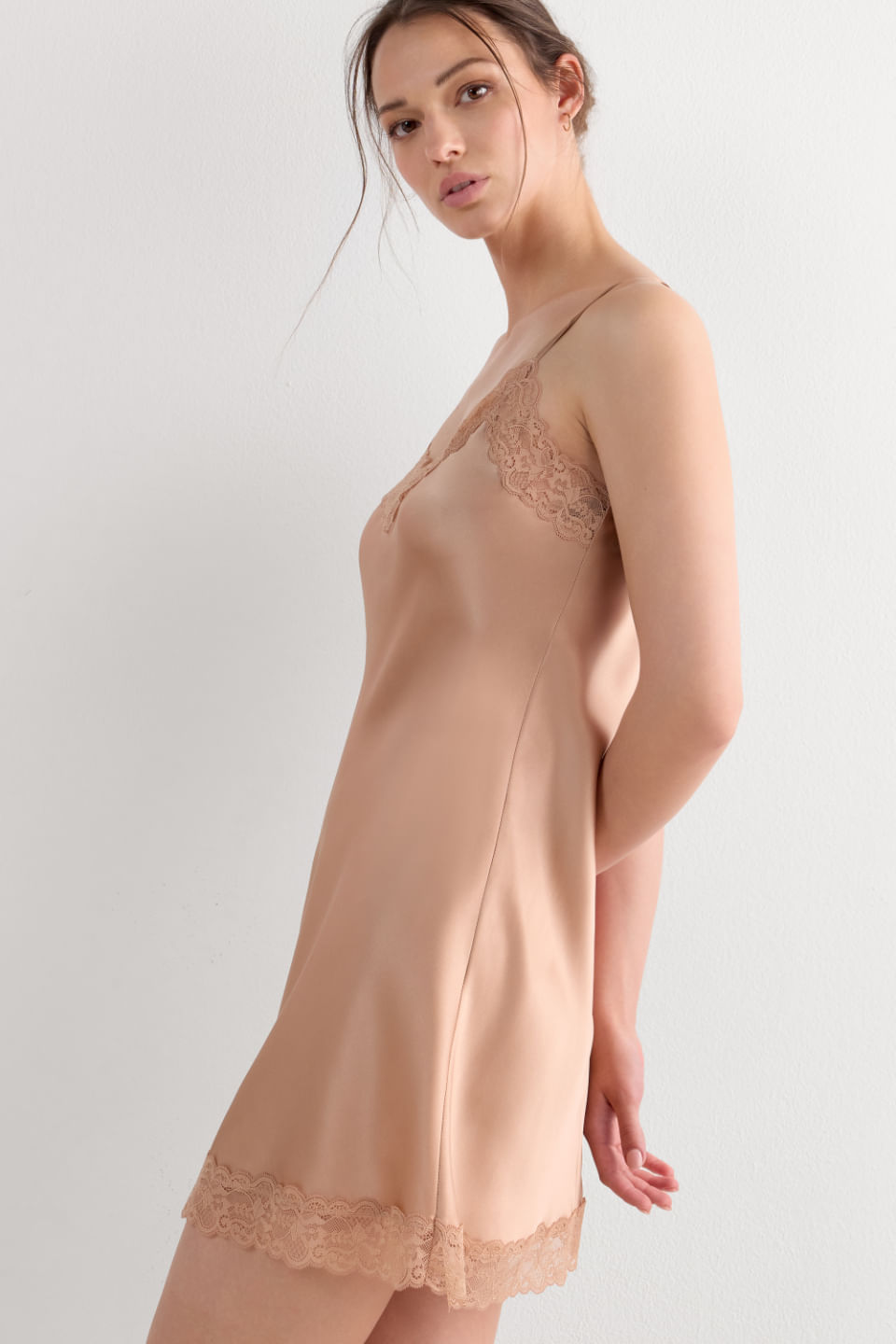 camisola em seda e renda - rosa