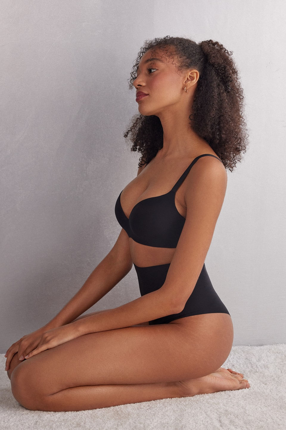 sutiã triângulo adele em microfibra ultralight - preto