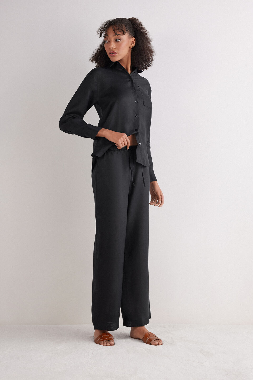 calça em linho the pure linen - preto