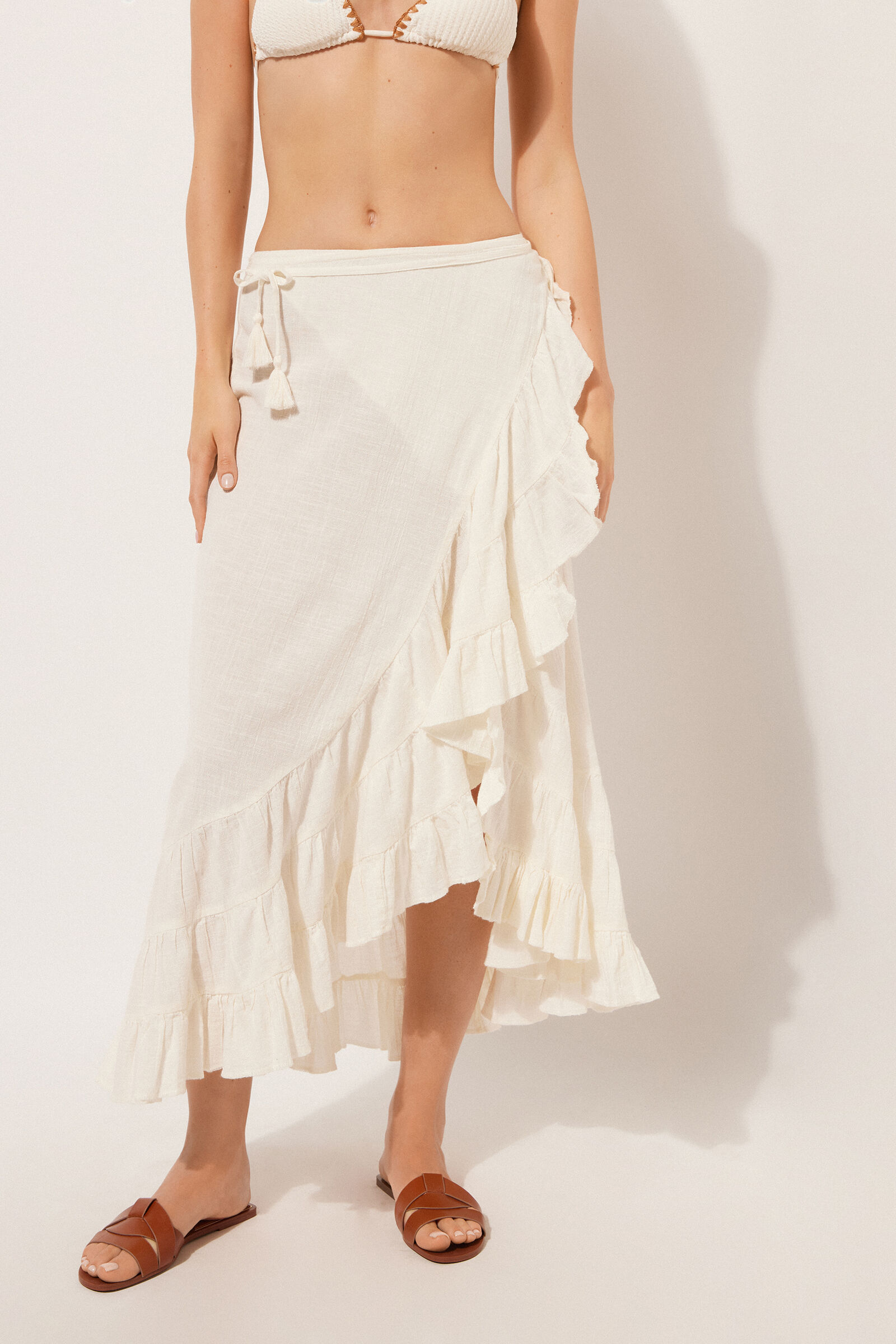 saia comprida com babados - off-white