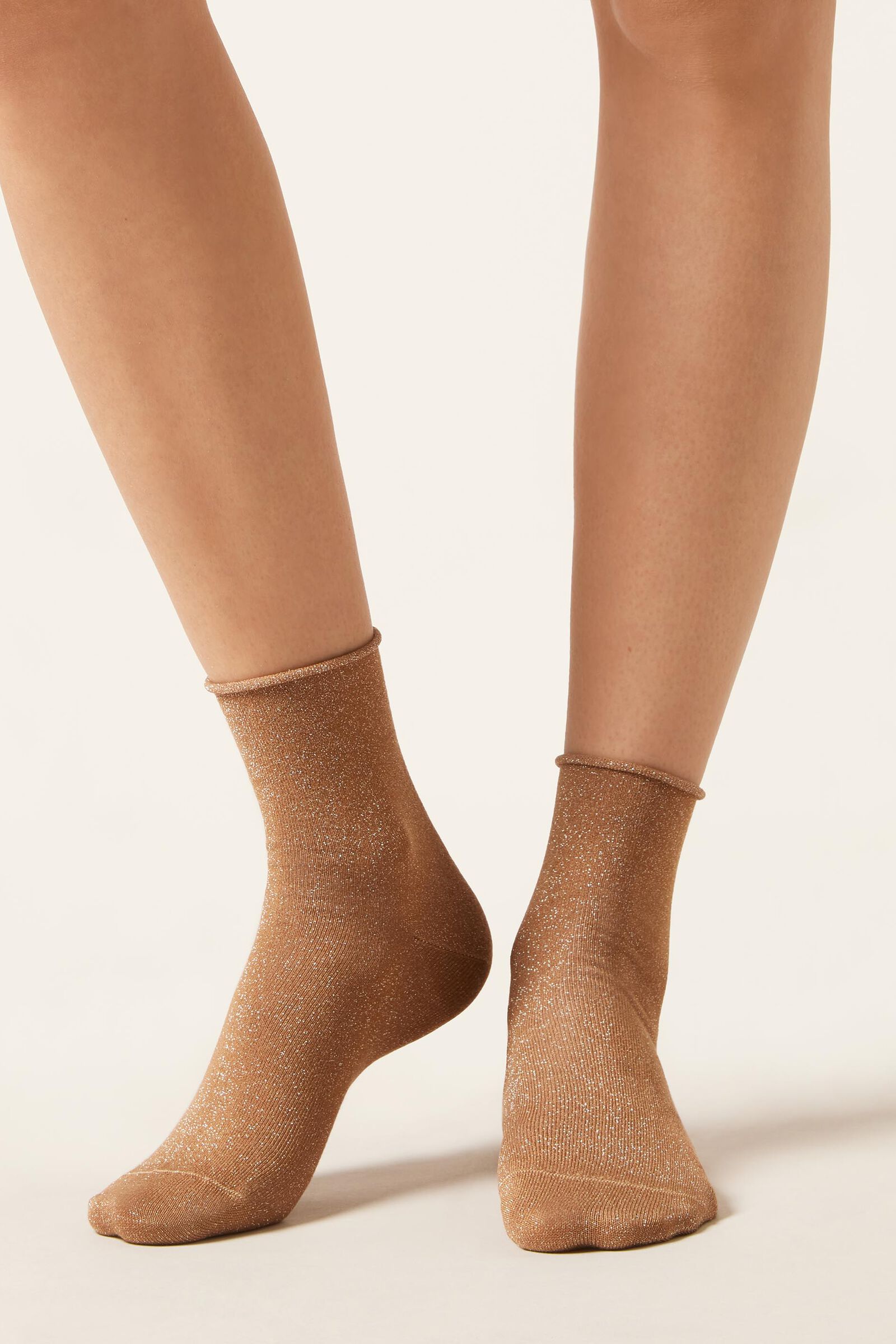 meia curta com glitter em viscose - bege