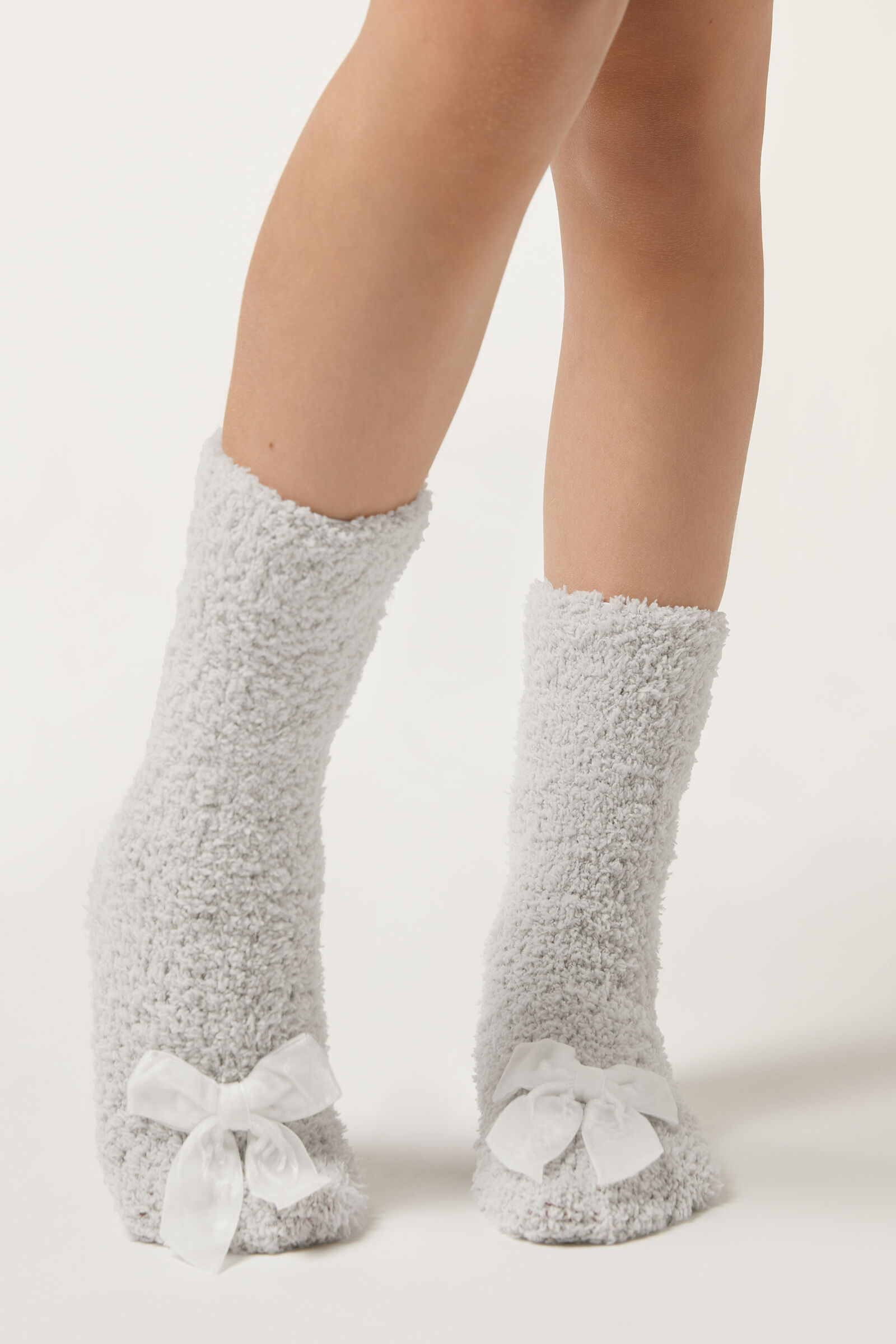 meia antiderrapante efeito soft infantil - cinza