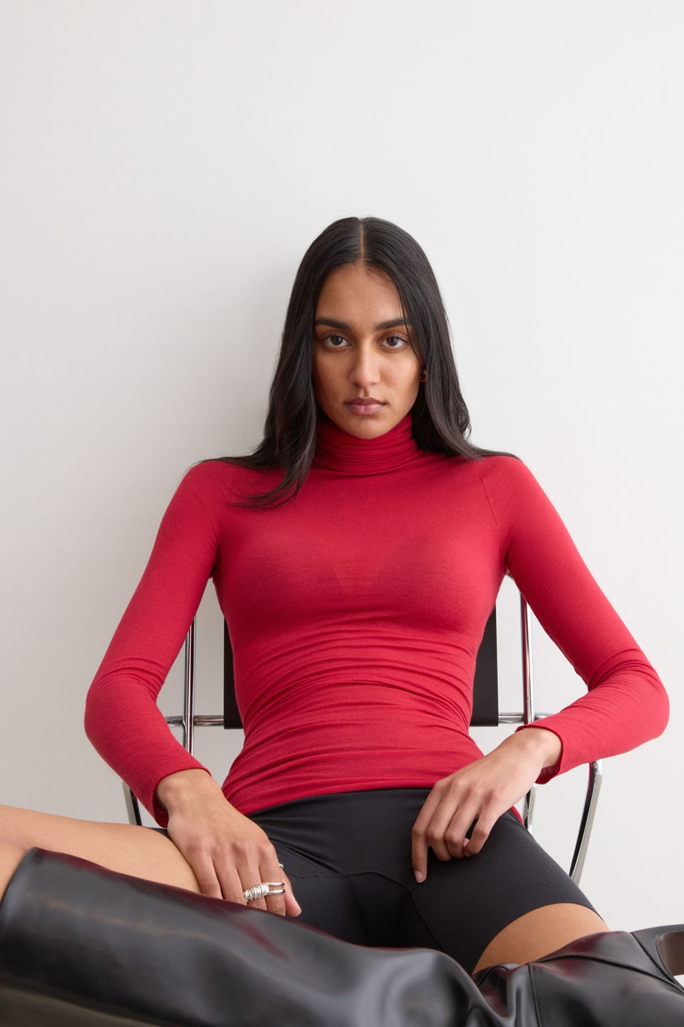 blusa de manga comprida e gola alta em modal e cashmere ultraleve - vermelho