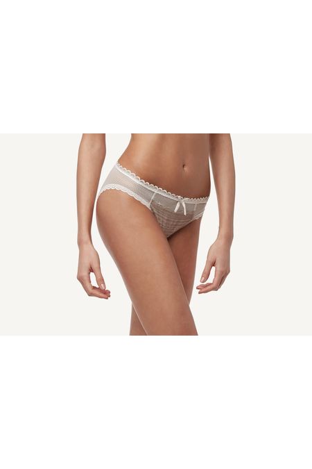 SID1246_6893_1-CUECA-ROMANTIC-MACRAME