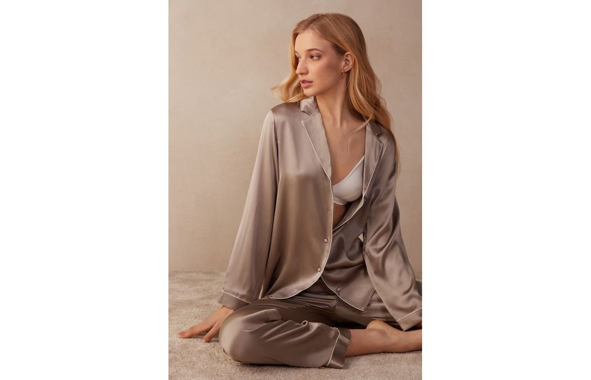 Camisa De Manga Comprida Em Cetim e Seda – Bege