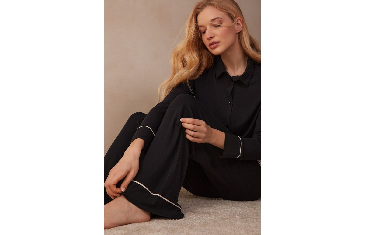 Calça Em Modal Pretty Flower – Preto