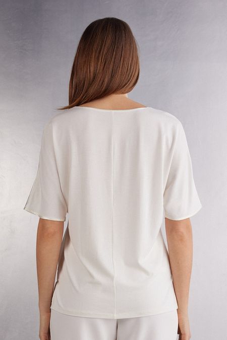 CM162M_2127_2-BLUSA-MANGA-CURTA-EM-SEDA-E-MODAL