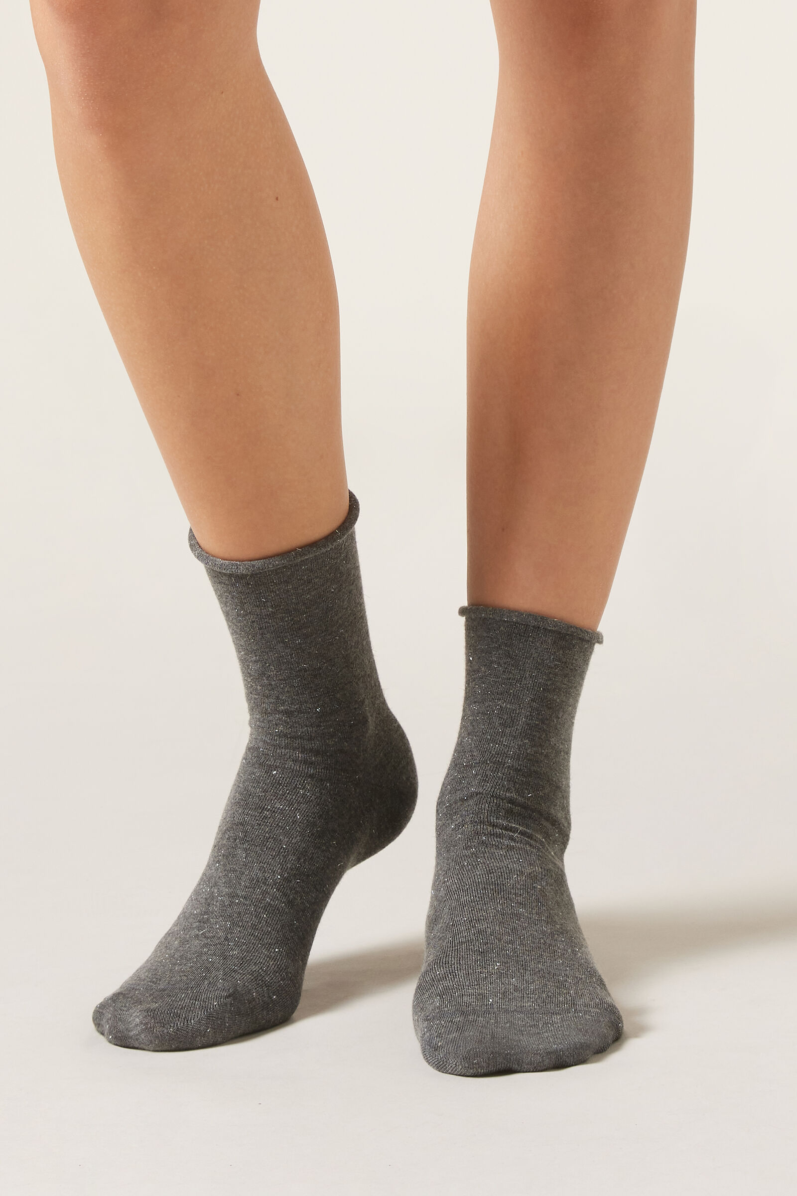Meia Curta com Cashmere Confortável - Cinza