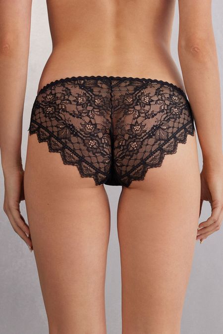 SID2550_019_2-CUECAS-WINTER-OF-LOVE