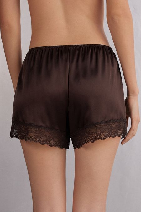 PDC92S_705J_2-SHORTS-EM-SEDA-COM-RENDA---MARROM