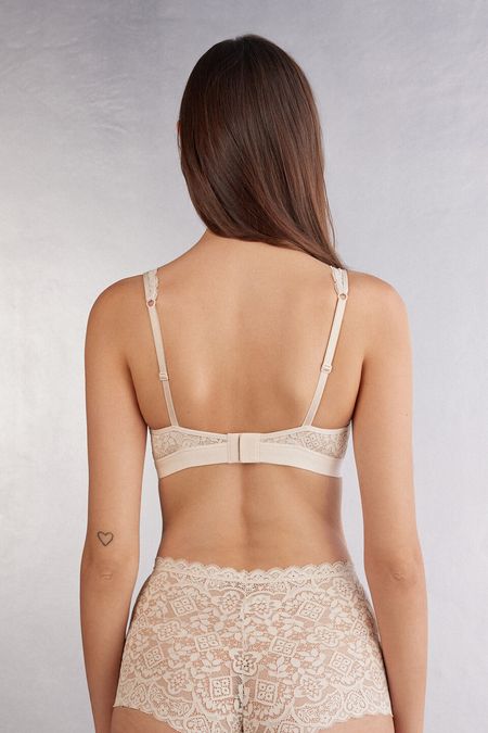 RSD97M_2280_2-SOUTIEN-TRIANGULO-LARA-EM-RENDA