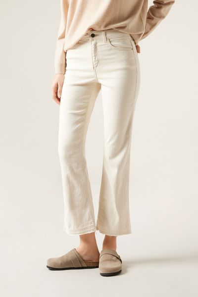 MODP1233_5225_V2_1-JEANS-A-BOCA-DE-SINO-CROPPED