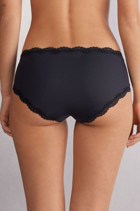 SID2562_019_2-CUECAS-FROU-FROU-ROMANCE