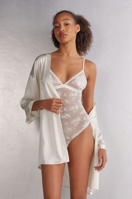 BOD2559_2127_1-BODY-PIZZO-GLISTEN-IN-THE-LIGHT