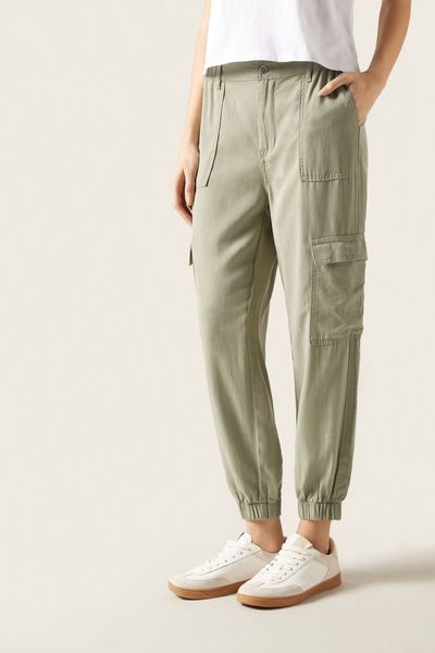MODP1265_070F_1-JOGGERS-CARGO-ULTRA-LIGHT