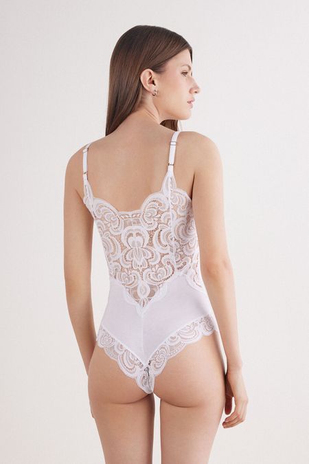BO2573B_001_2-BODY-EM-RENDA-E-FRESH-BAMBOO-SCENT-OF-SUMMER