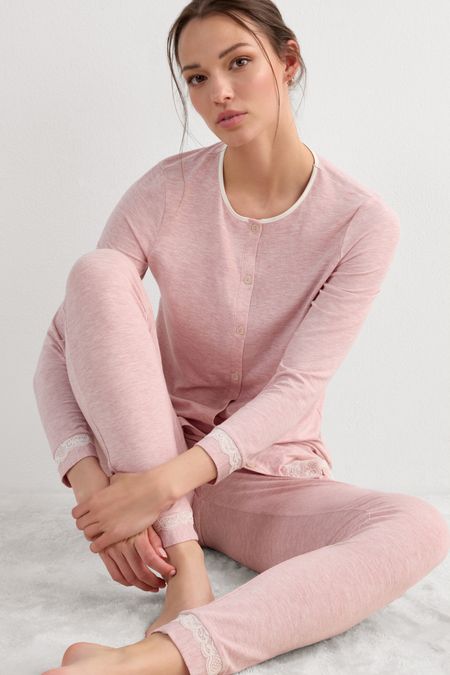 PDL700_008J_1-CALCA-COMPRIDA-EM-MODAL-COM-DETALHES-EM-RENDA