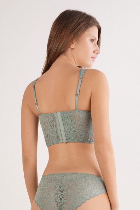 RID97T_657J_2-SUTIA-ELEONORA-EM-RENDA